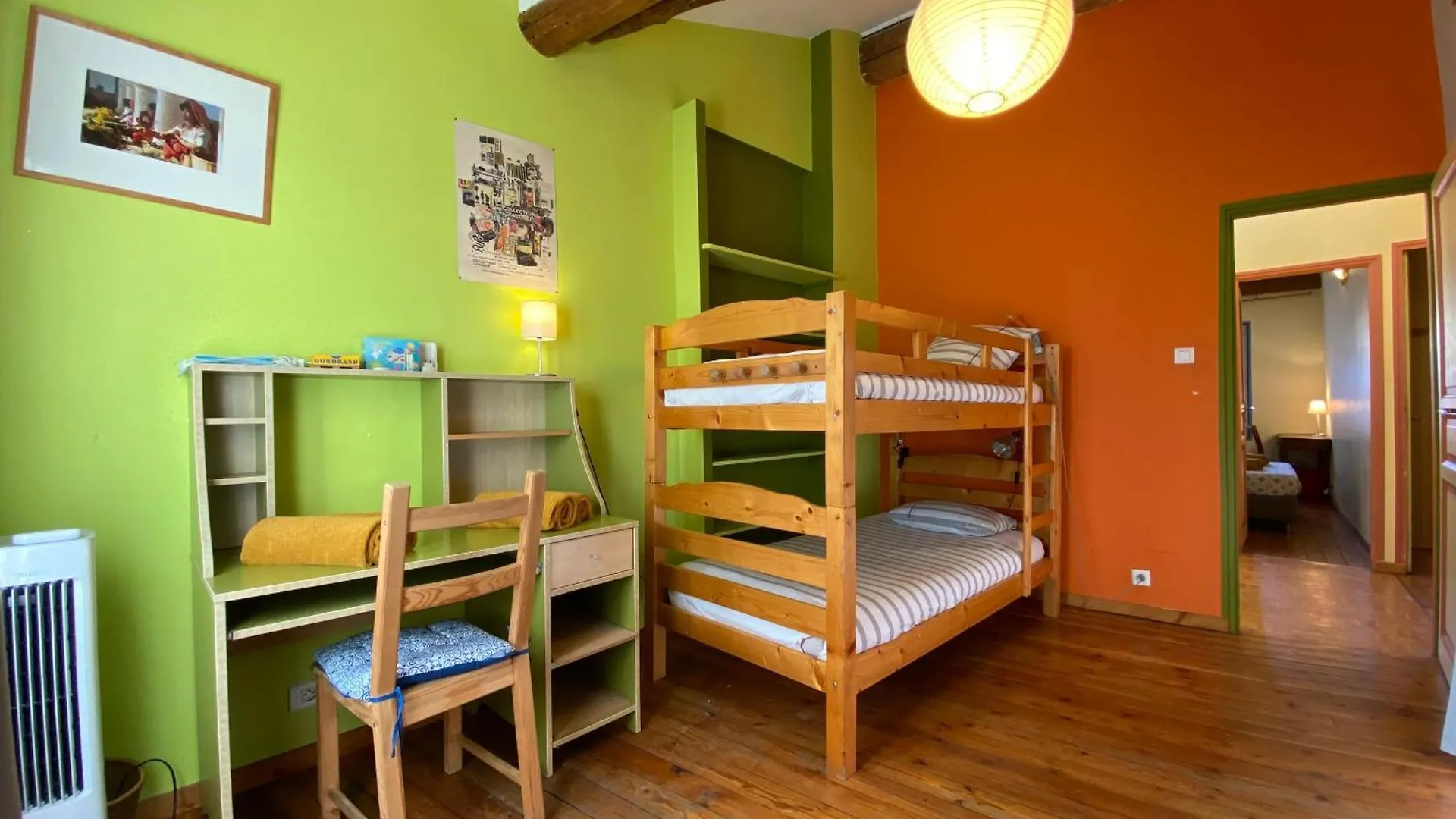 Maison Familiale Centre Αβινιόν